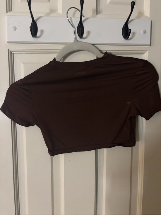 PINK Victoria's Secret Tops - PINK Victoria's Secret Brown Short Sleeve Crop Top